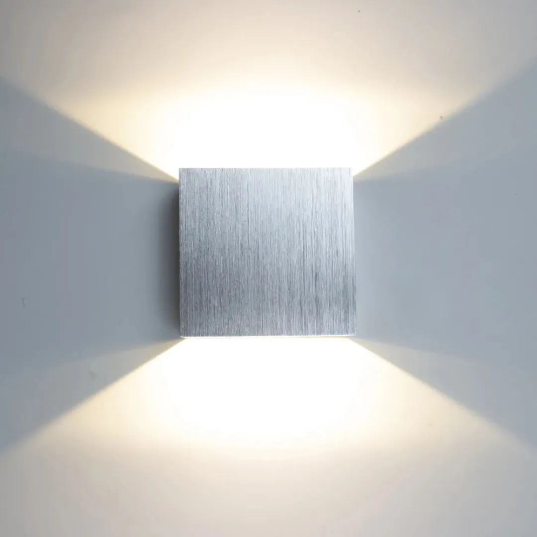 Outdoor Wall Sconce