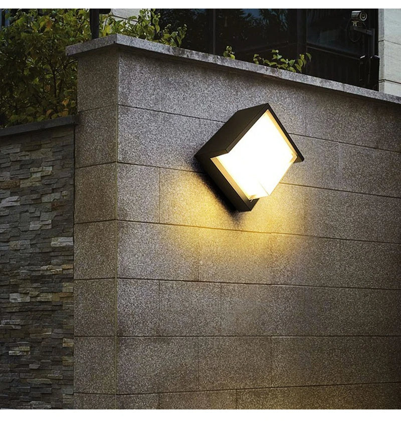 Outdoor Garden Wall Light