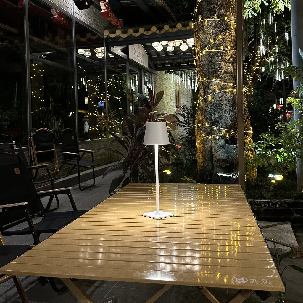 Wireless Dimmable Table Lamp