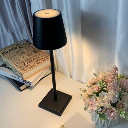 Wireless Dimmable Table Lamp