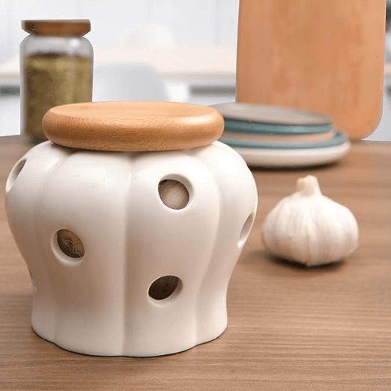 Breathable Ceramic Garlic Pot